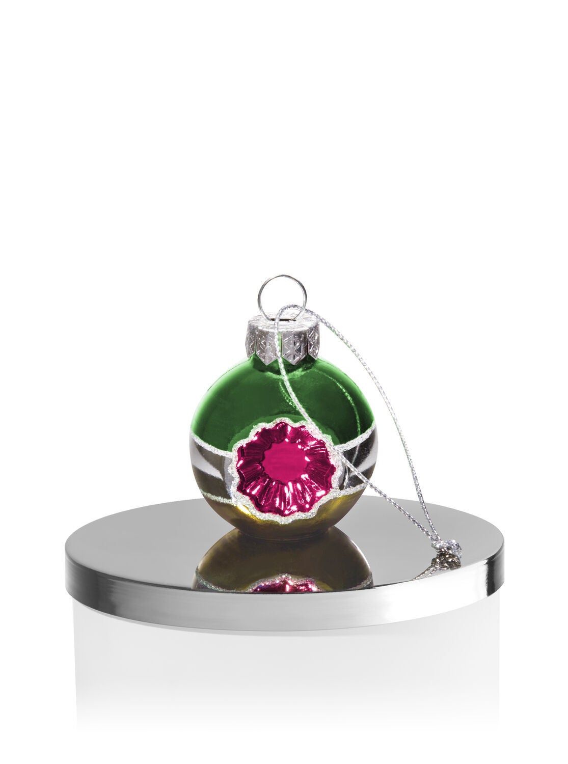 Green, Silver & Gold Ornament 3-Wick Candle Magnet - Bath And Body Works