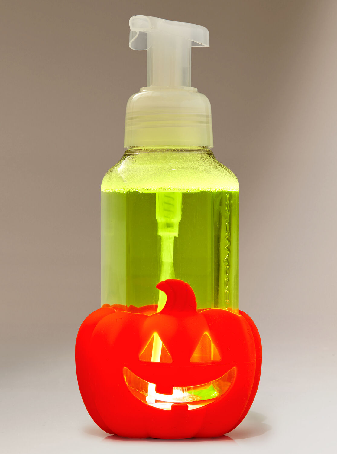 Details about   Bath & Body Works SOAP Sleeve holder Halloween Christmas Holiday Everyday U Pick 