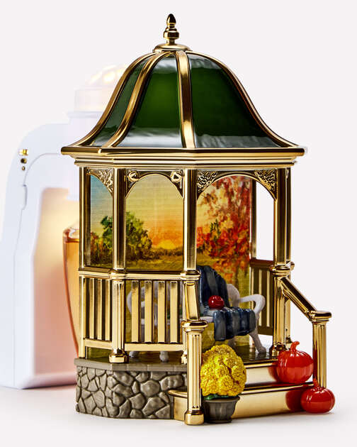 Fall Gazebo Scent Control™ Nightlight Wallflowers Fragrance Plug