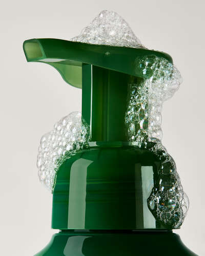 Backyard Honeysuckle Gentle & Clean Foaming Hand Soap