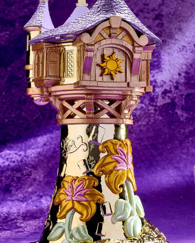 Rapunzel Pedestal 3-Wick Candle Holder
