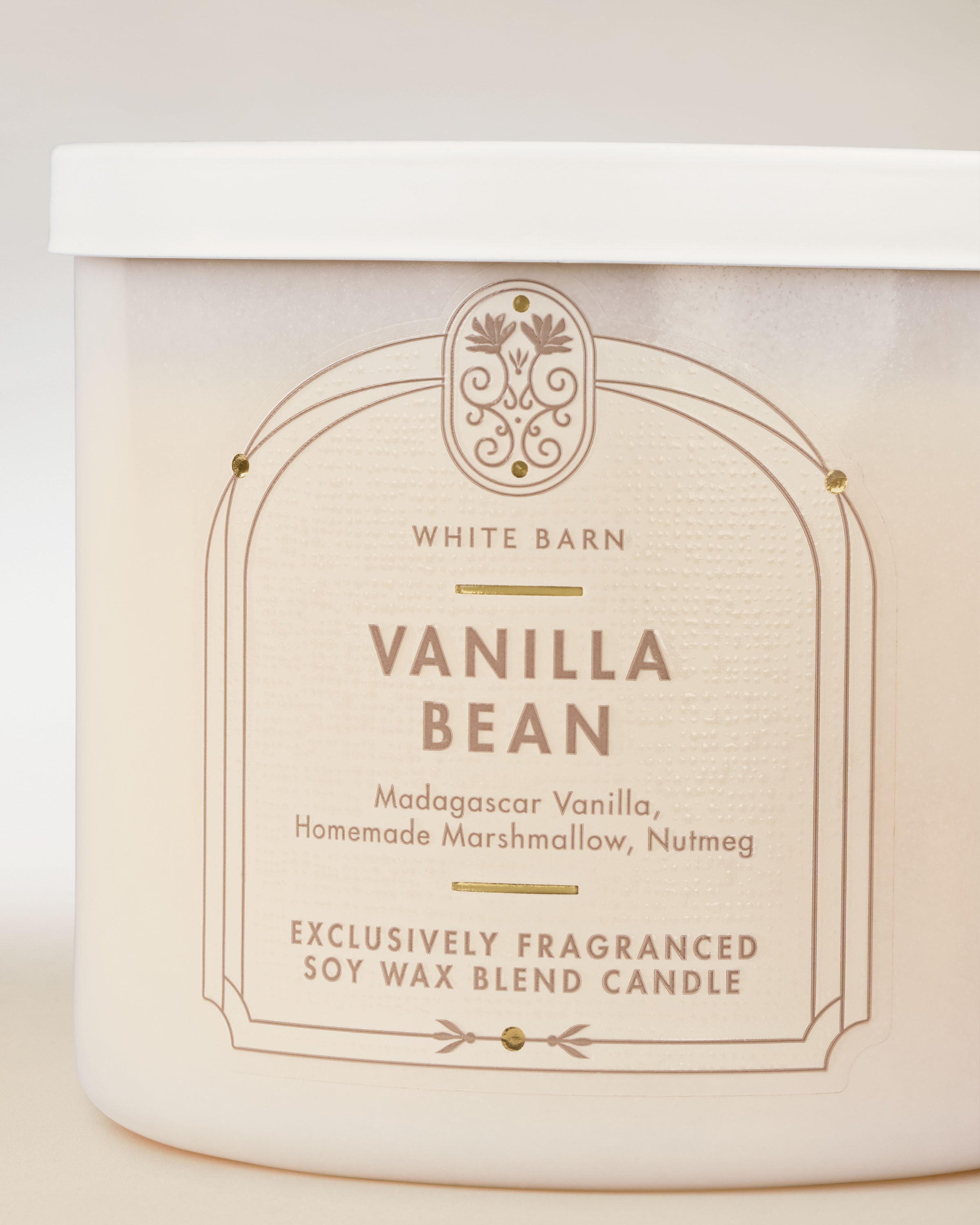 White Barn Vanilla Bean Candle - Thumbnail 3