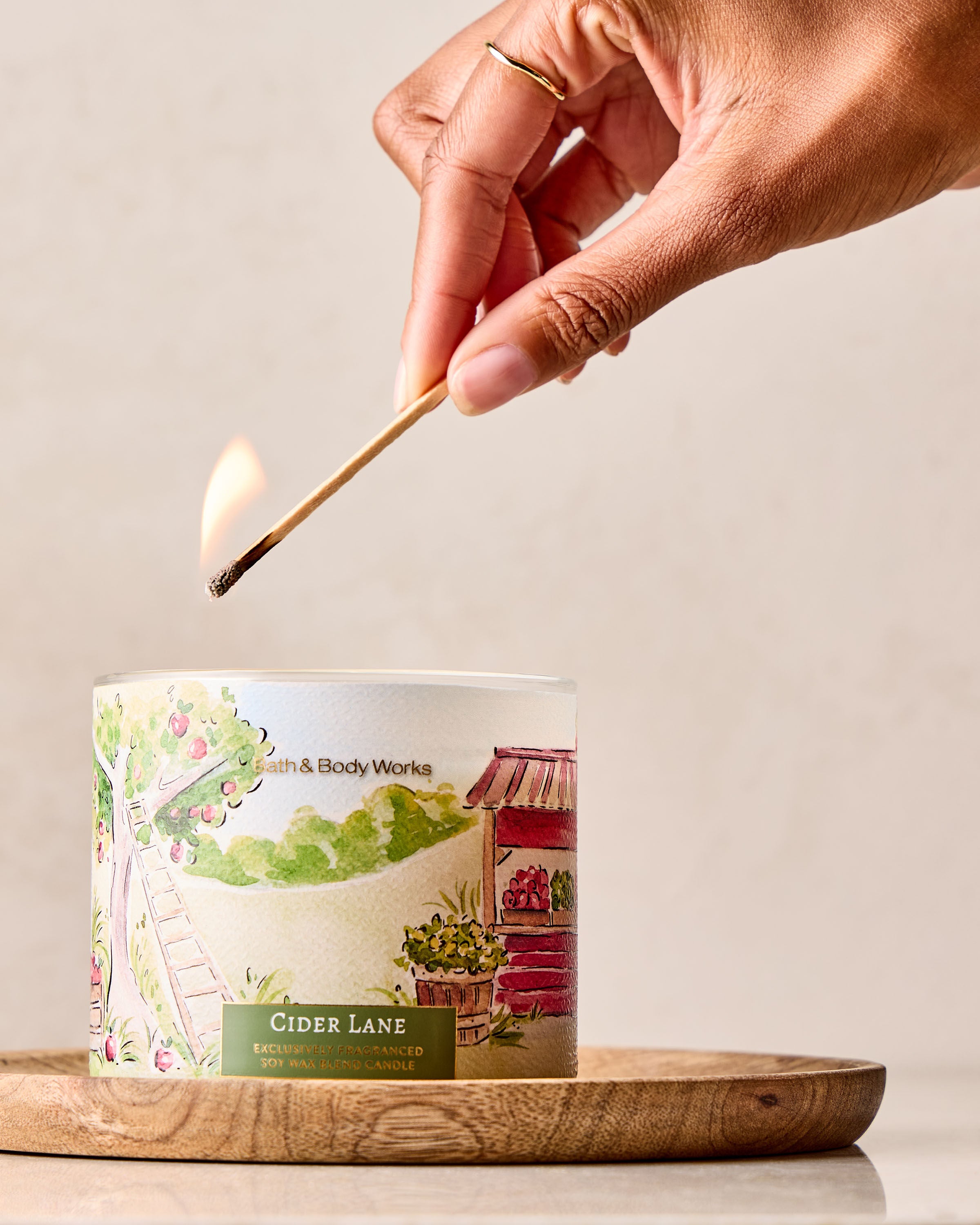 Leaf Garland Candle Holder | Bath & Body Works