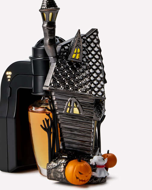 Jack Skellington's Home Scent Control™ Nightlight Wallflowers Fragrance Plug