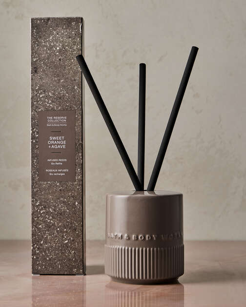 Brown Reed Vessel