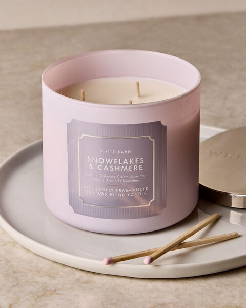 Snowflakes & Cashmere 3-Wick Candle