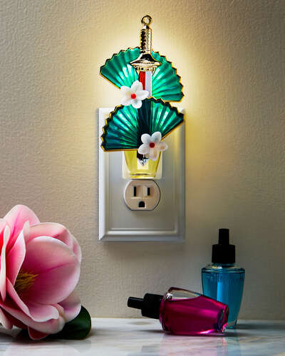 Mulan Nightlight Wallflowers Fragrance Plug