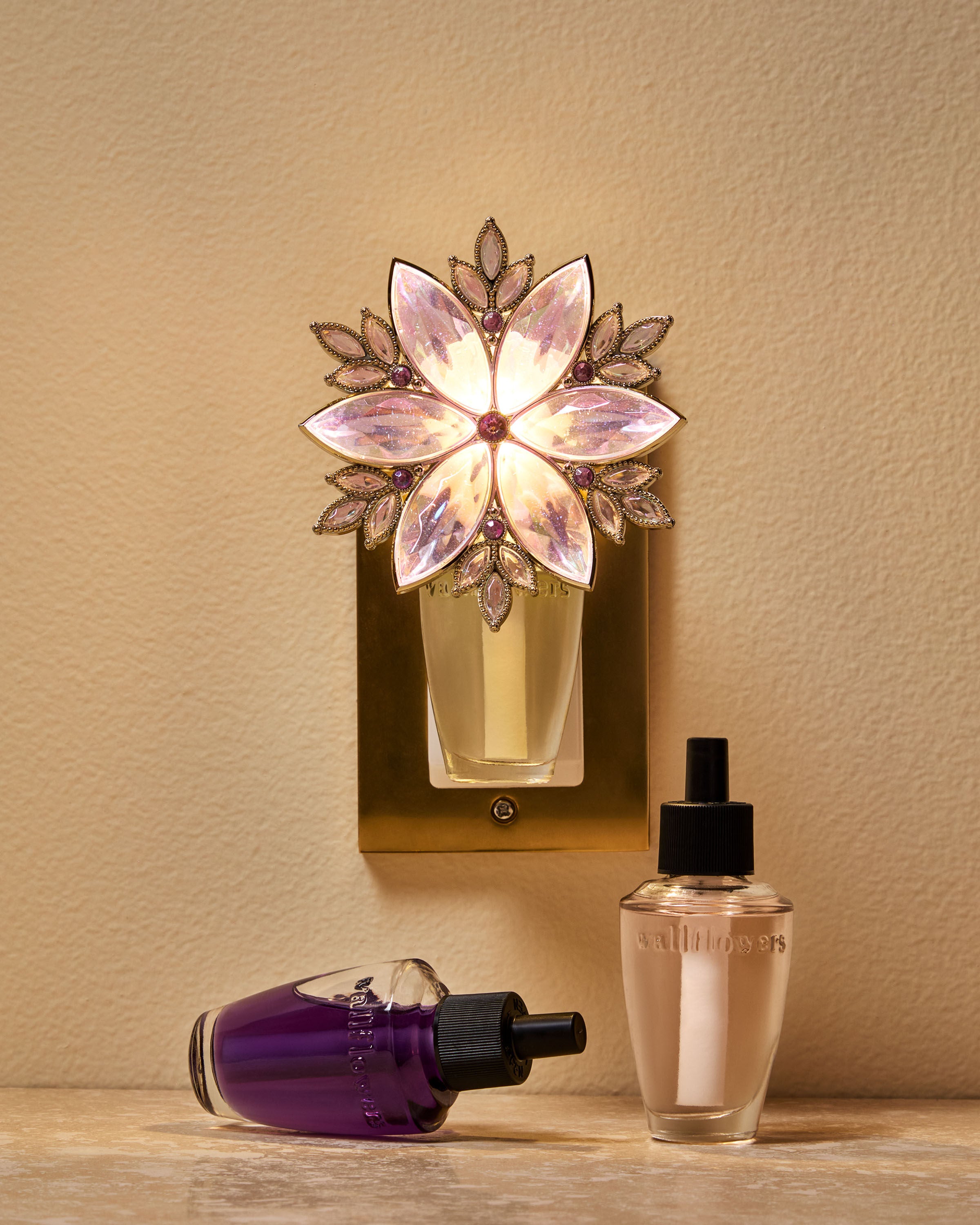 アロマグッズ Wallflowers Fragrance Plug Item Crystal Burst Scent Control™ Nightlight Wallflowers