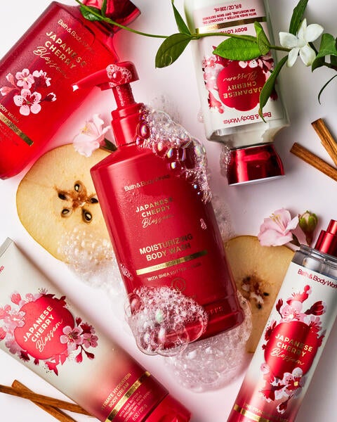 Japanese Cherry Blossom Moisturizing Body Wash