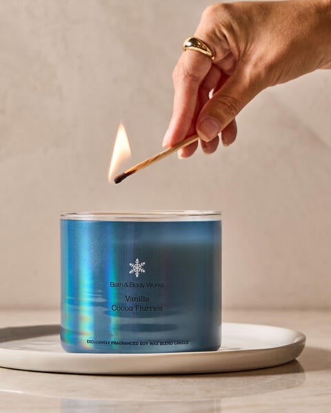 Vanilla Cocoa Flurries 3-Wick Candle
