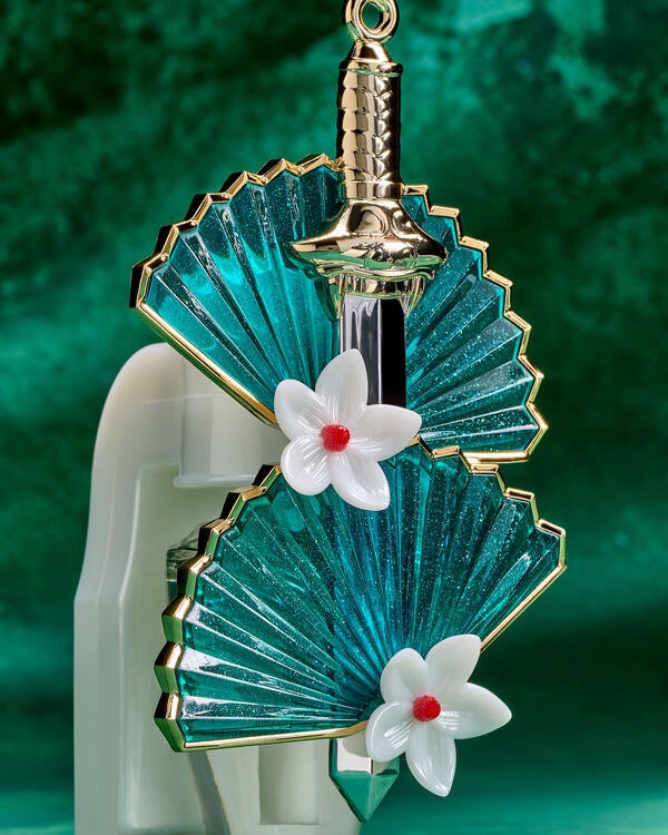 Mulan Nightlight Wallflowers Fragrance Plug