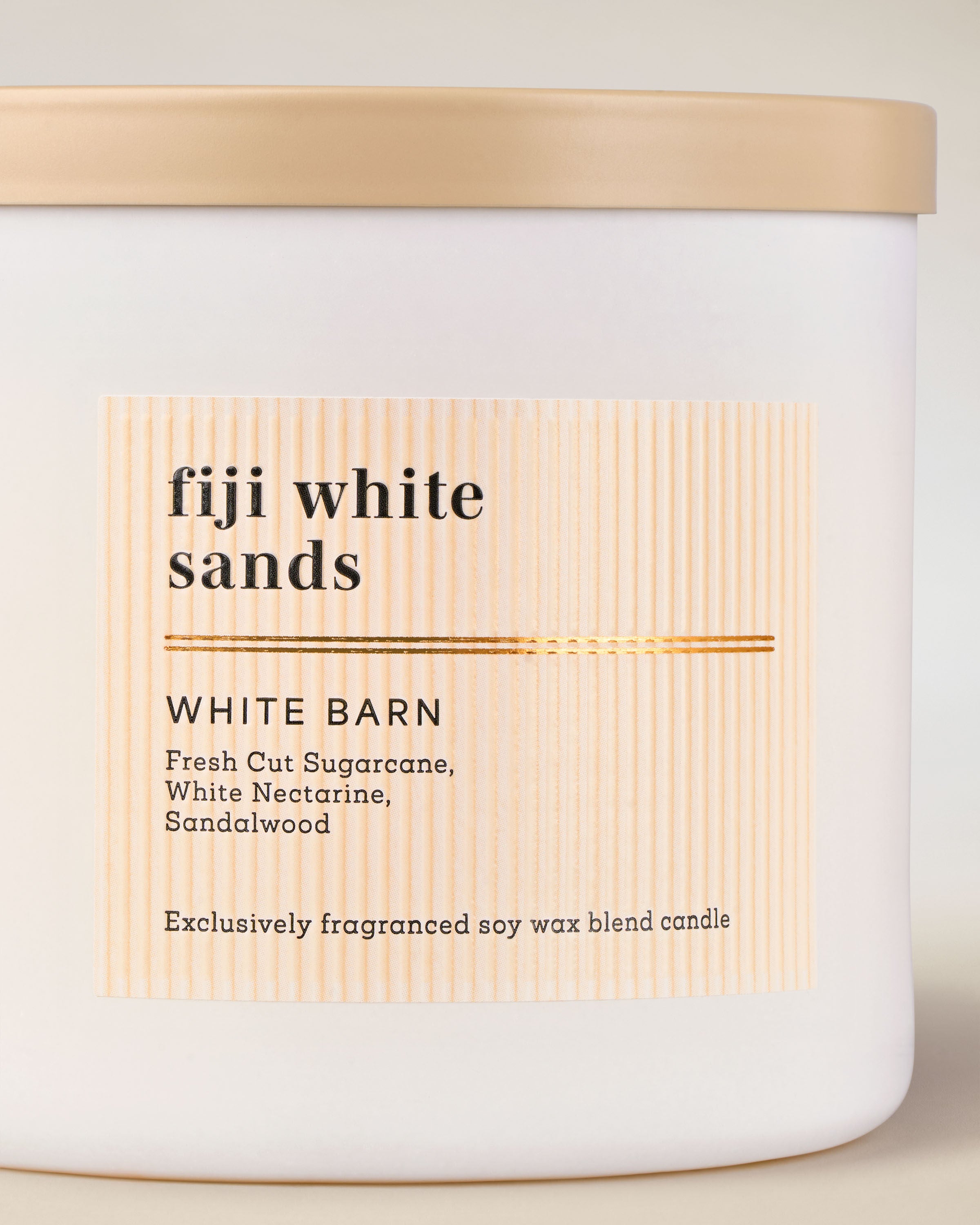 White Barn Candle - Thumbnail 4