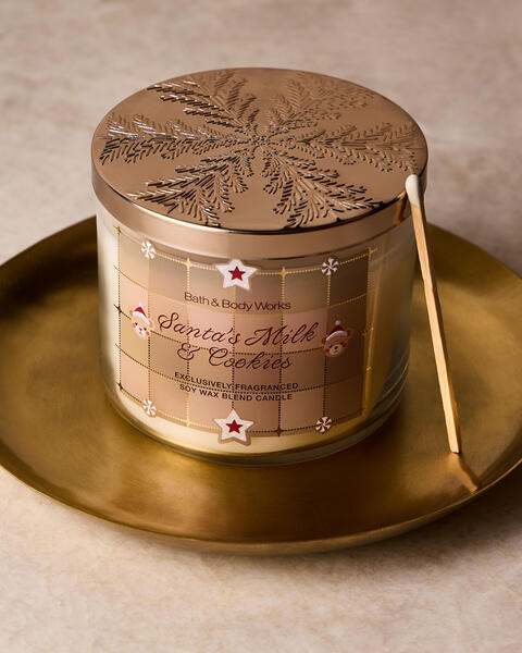Santa's Milk & Cookies 3-Wick Candle