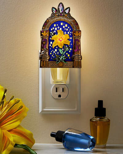 Rapunzel Nightlight Wallflowers Fragrance Plug
