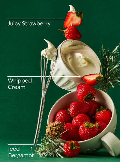Strawberry Snowflakes 3-Wick Candle