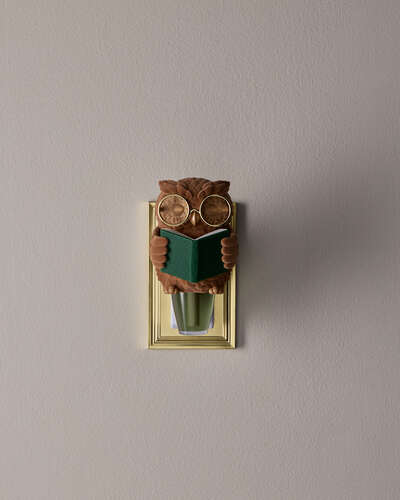 Reading Owl Scent Control™ Wallflowers Fragrance Plug