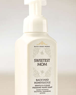 Backyard Honeysuckle Gentle & Clean Foaming Hand Soap