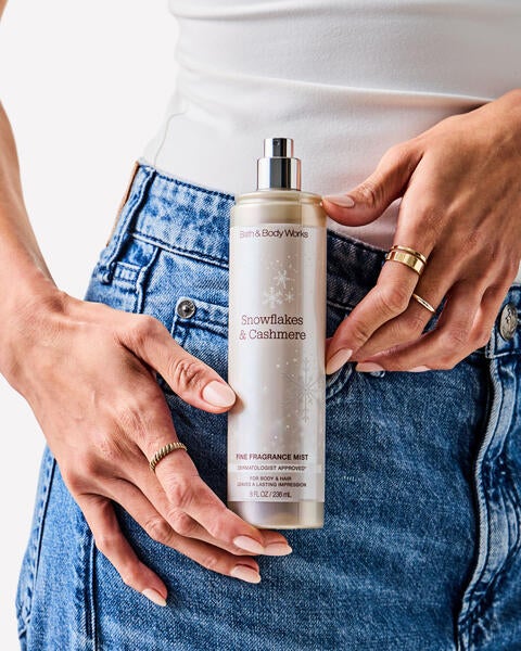 Snowflakes & Cashmere Fine Fragrance Mist