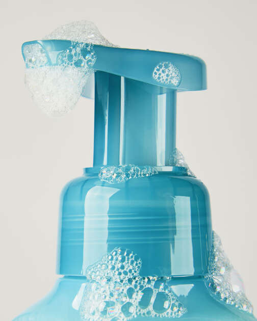Blueberry Beach Club Gentle & Clean Foaming Hand Soap