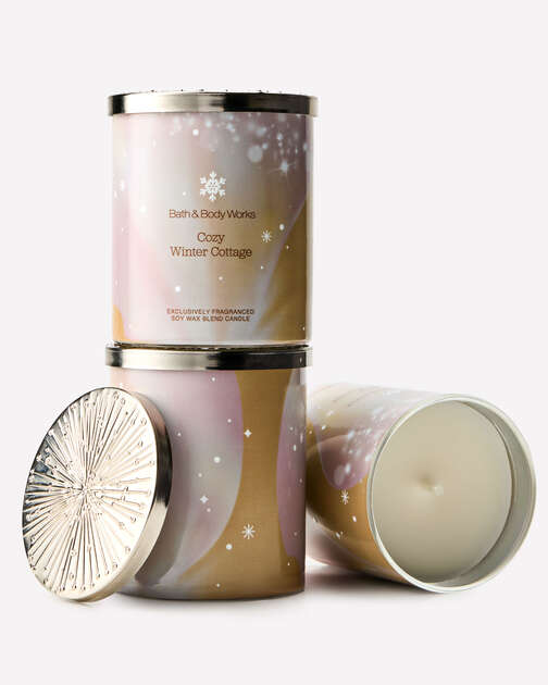 Cozy Winter Cottage Single Wick Candle