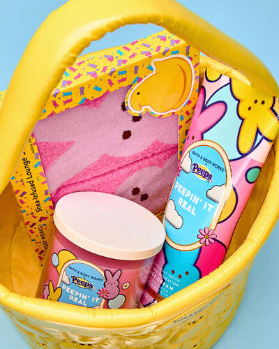 PEEPS&reg; Yellow Marshmallow Bunnies Gift Bag