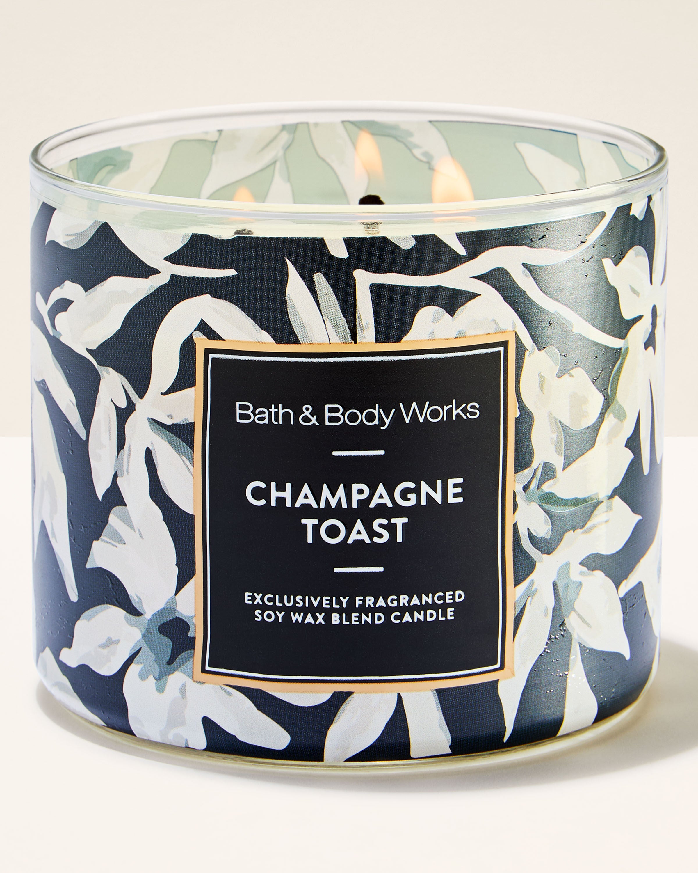 Bath & Body Works Champagne Toast Candle