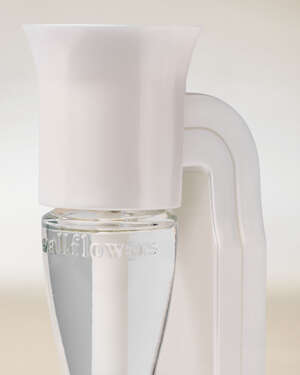 White Flare Nightlight Wallflowers Fragrance Plug