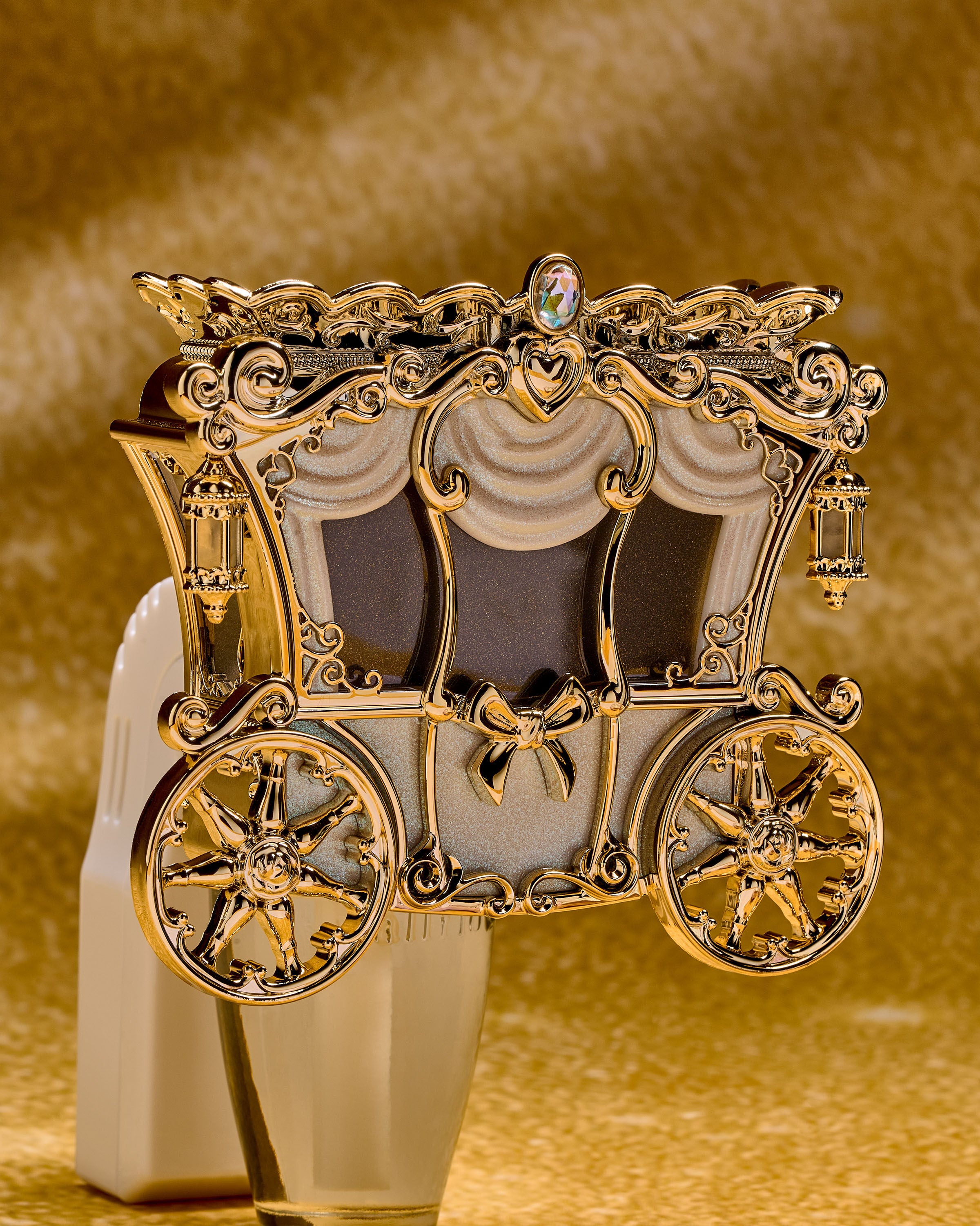 Disney Princess Carriage Projector Nightlight Wallflowers