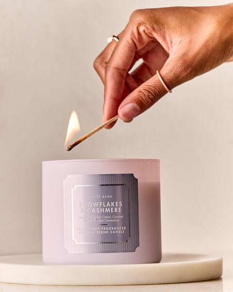 Snowflakes & Cashmere 3-Wick Candle