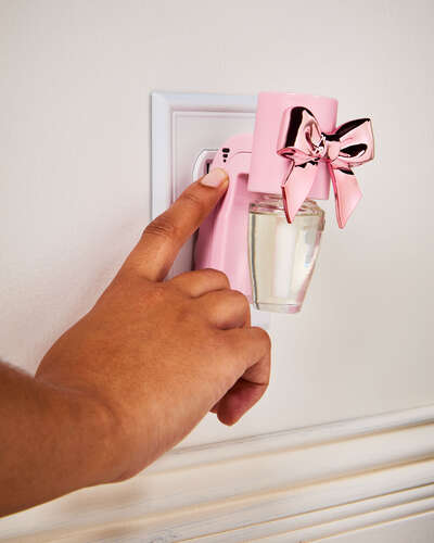 Bow Scent Control&trade; Wallflowers Fragrance Plug