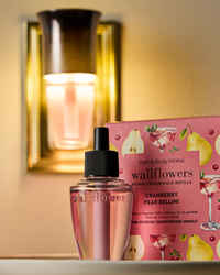 Cranberry Pear Bellini Wallflowers Refills 2-Pack