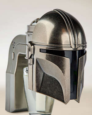 The Mandalorian Helmet Scent Control&trade; Nightlight Wallflowers Fragrance Plug