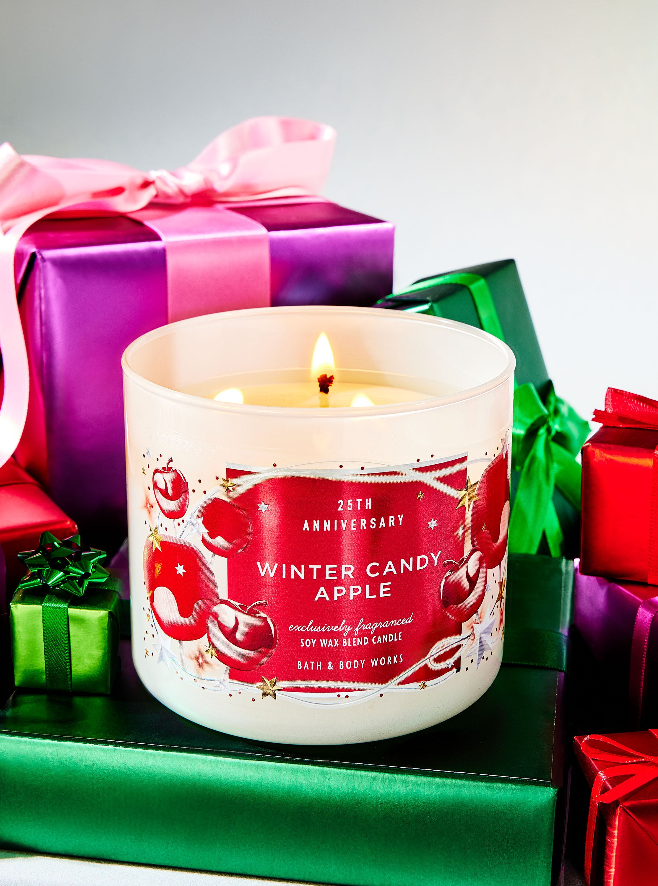 Winter Candy Apple 3-Wick Candle | Bath & Body Works