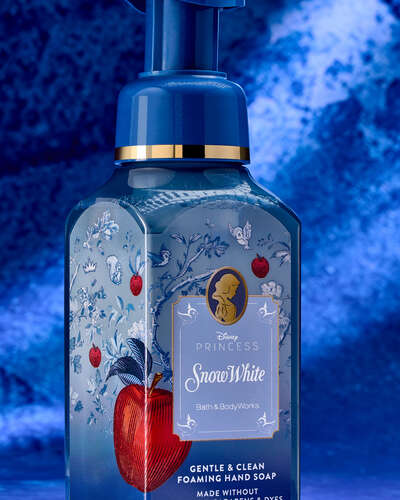 Snow White Gentle & Clean Foaming Hand Soap