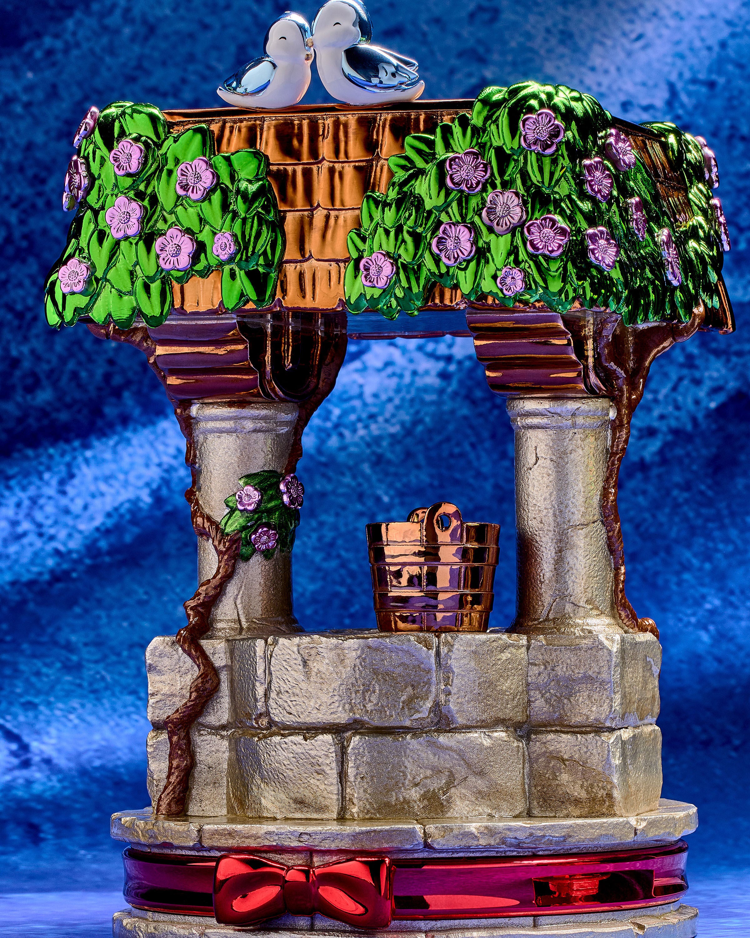 Snow White Pedestal Candle Holder | Bath & Body Works