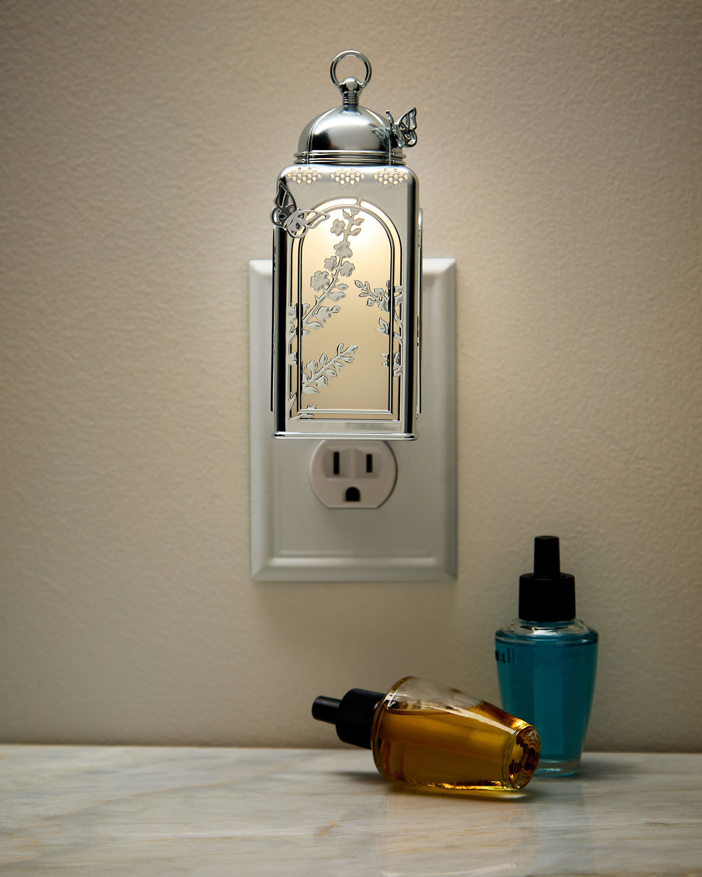 Butterfly Lantern Scent Control™ Nightlight Wallflowers