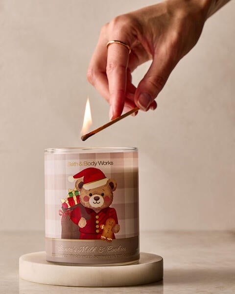 Santa's Milk & Cookies Signature Single Wick Candle