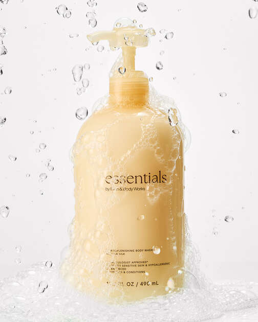 Vanilla Silk Skin Replenishing Body Wash