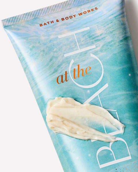 At the Beach Ultimate Hydration Body Cream