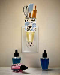 Kitchen Utensils Scent Control™ Nightlight Wallflowers Fragrance Plug