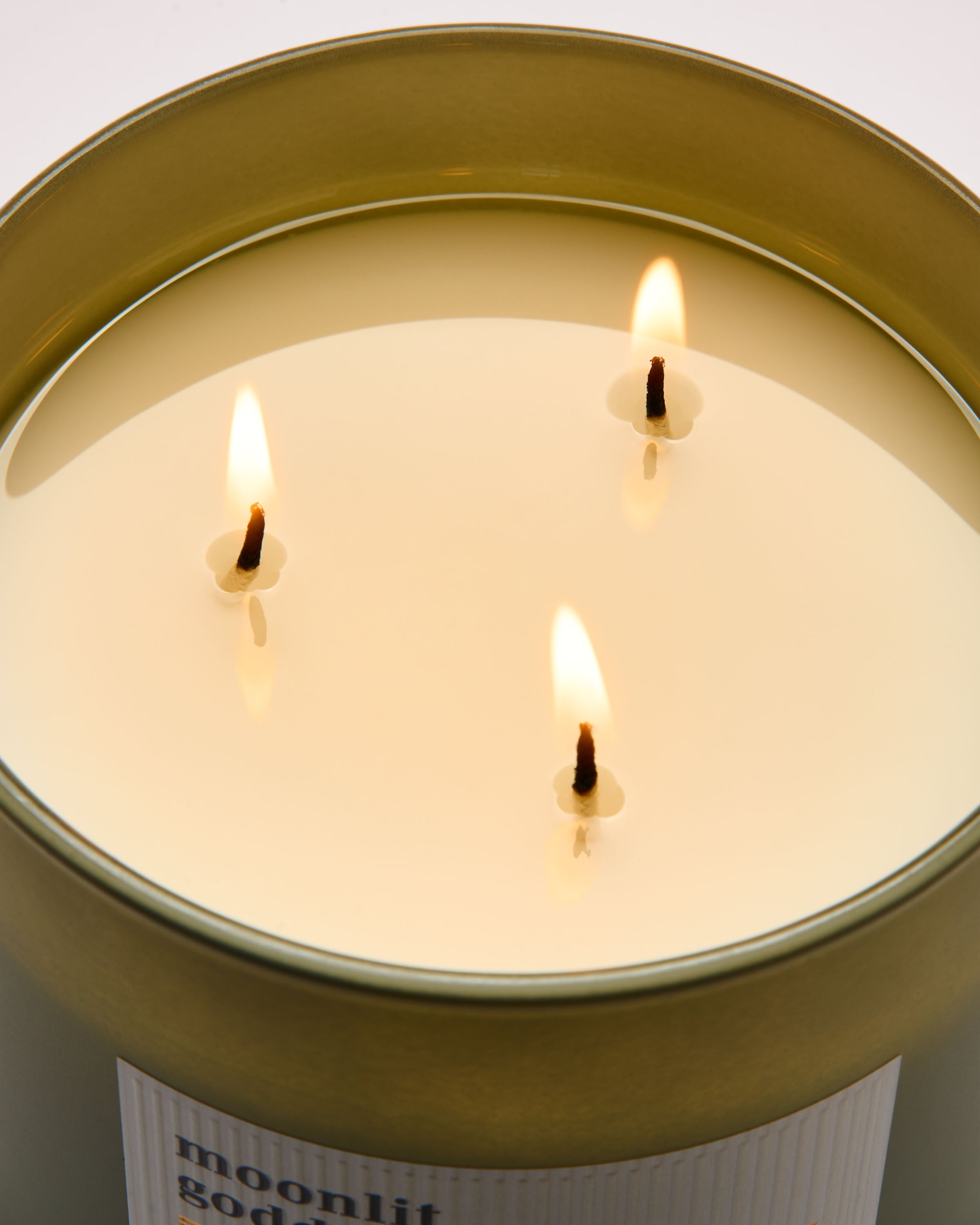 バスアンドボディワークス キャンドル ムーンリット・ゴッデス 323 Moonlit Goddess 3-Wick Candle | Bath & Body Works