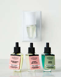 Waikiki Beach Coconut Wallflowers Fragrance Refill