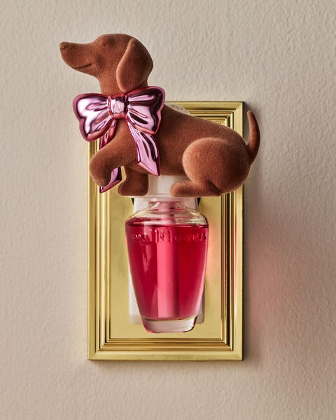 Dog with Bow Wallflowers Fragrance Plug