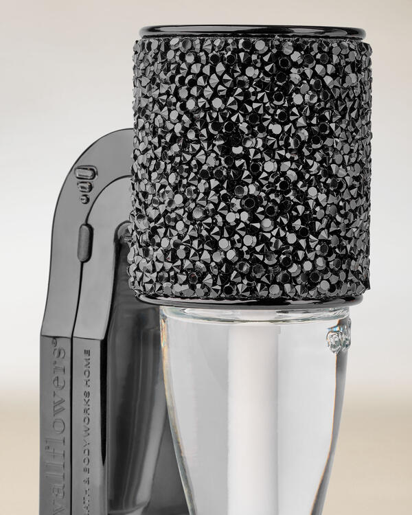 Black Sparkle Scent Control™ Wallflowers Fragrance Plug