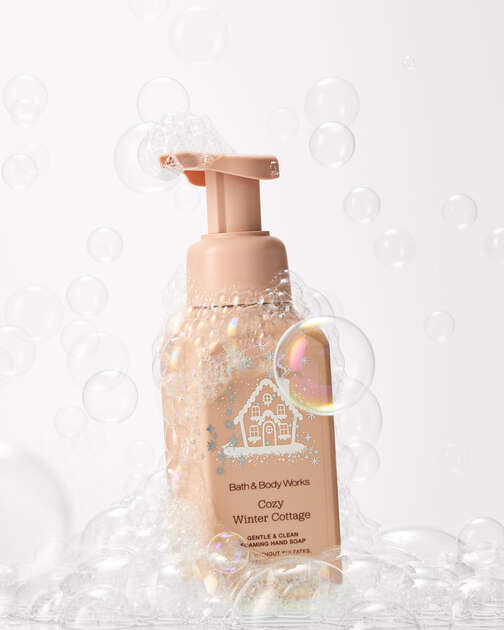 Cozy Winter Cottage Gentle & Clean Foaming Hand Soap