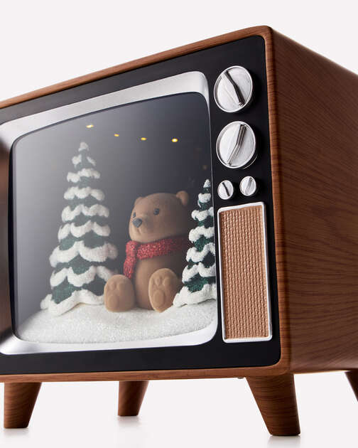 Light-Up Vintage TV Pedestal 3-Wick Candle Holder