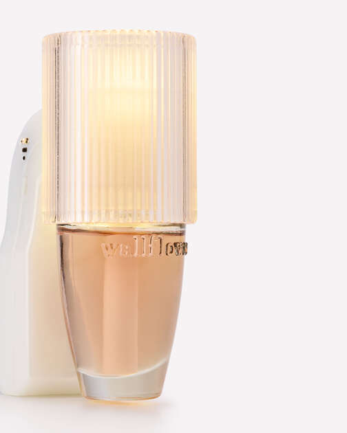 Champagne Sparkly Fluted Scent Control™ Nightlight Wallflowers Fragrance Plug