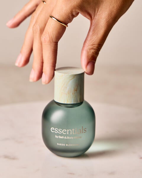 Suede Blossoms Eau De Parfum