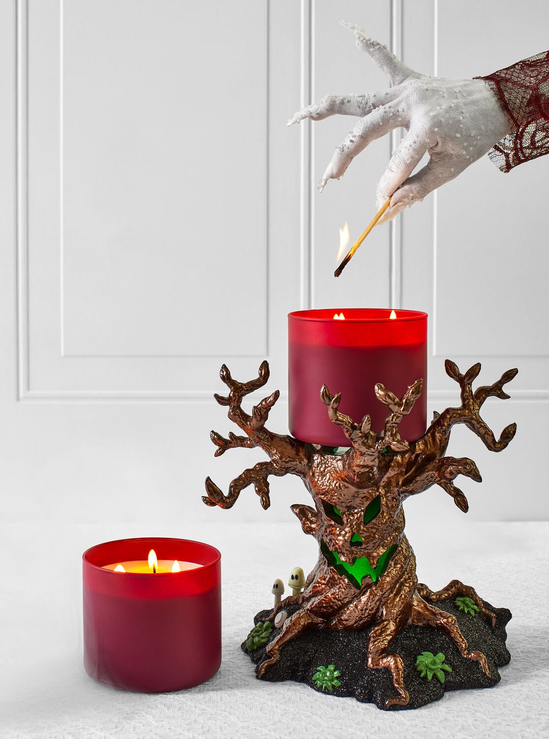 Bath and body works monster tree candle holder Halloween bbw munimoro