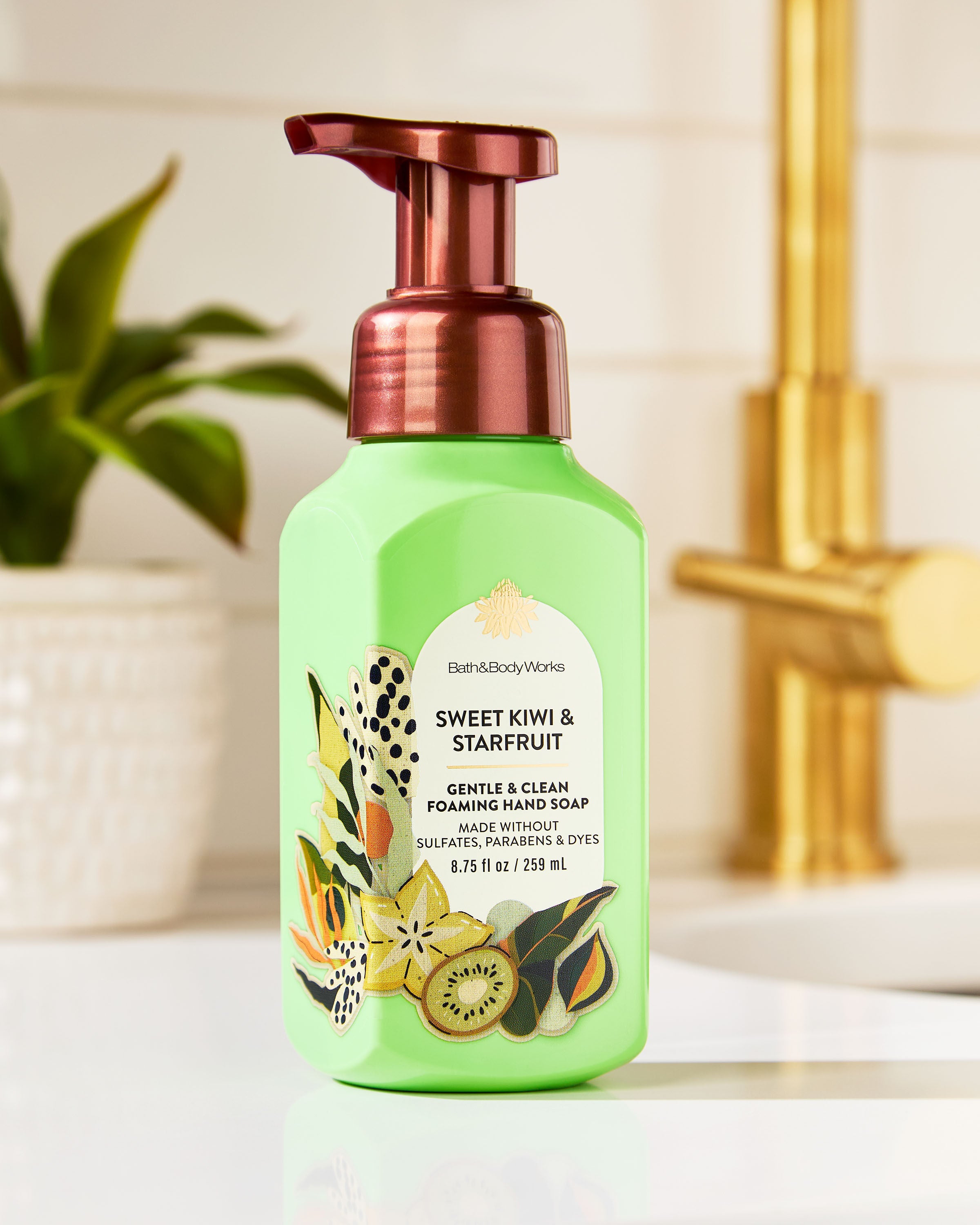 Sweet Kiwi & Starfruit Foaming Hand Soap | Bath & Body Works
